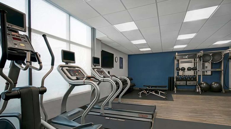 <b>Hampton Inn and Suites Farmers Branch Health</b>. Images powered by <a href="https://iceportal.shijigroup.com/" title="IcePortal" target="_blank">IcePortal</a>.