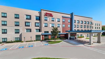 Hampton Inn and Suites Farmers Branch
