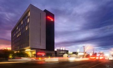 Hampton by Hilton David