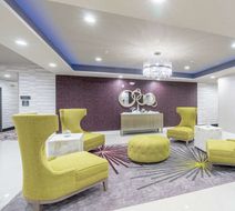 Hilton Garden Inn Wichita Downtown Lobby