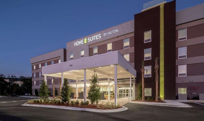 Home2 Suites Jacksonville Airport Exterior