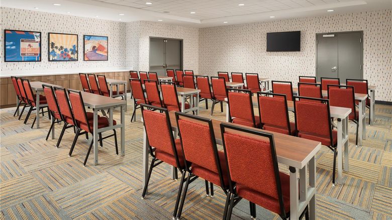 <b>Home2 Suites Jacksonville Airport Meeting</b>. Images powered by <a href="https://iceportal.shijigroup.com/" title="IcePortal" target="_blank">IcePortal</a>.