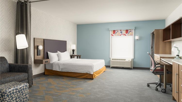 Home2 Suites Jacksonville Airport Room