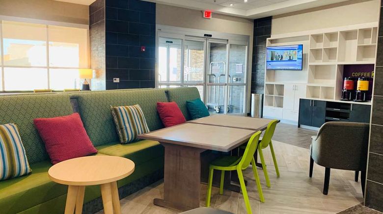 <b>Home2 Suites by Hilton Edinburg Lobby</b>. Images powered by <a href="https://iceportal.shijigroup.com/" title="IcePortal" target="_blank">IcePortal</a>.