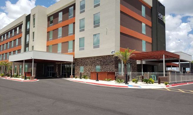 Home2 Suites by Hilton Edinburg Exterior