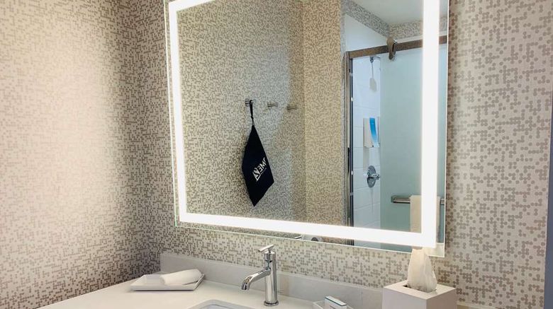 <b>Home2 Suites by Hilton Edinburg Room</b>. Images powered by <a href="https://iceportal.shijigroup.com/" title="IcePortal" target="_blank">IcePortal</a>.