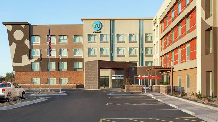 Home2 Suites Scottsdale Salt River Exterior
