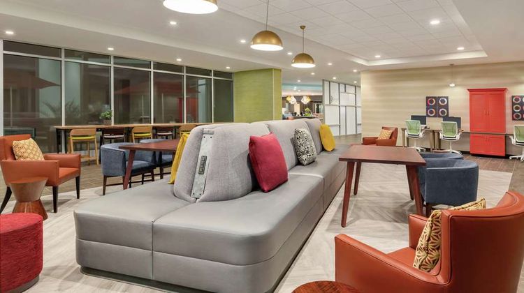 Home2 Suites Scottsdale Salt River Lobby