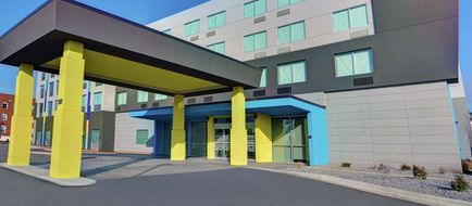Tru by Hilton Springfield Downtown Exterior