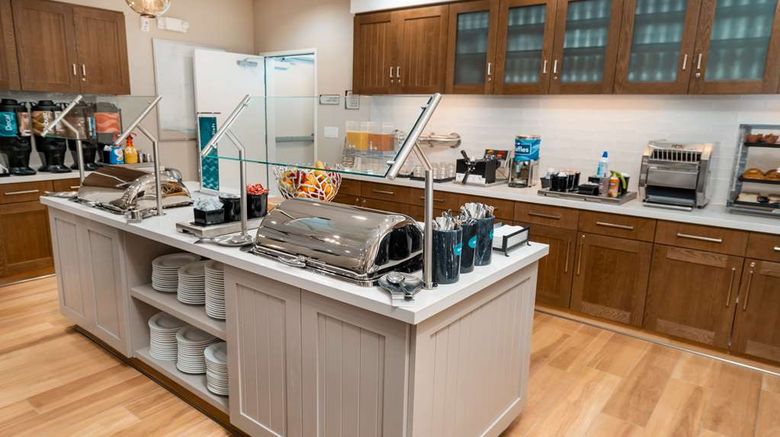 <b>Homewood Suites Rancho Cordova Restaurant</b>. Images powered by <a href="https://iceportal.shijigroup.com/" title="IcePortal" target="_blank">IcePortal</a>.