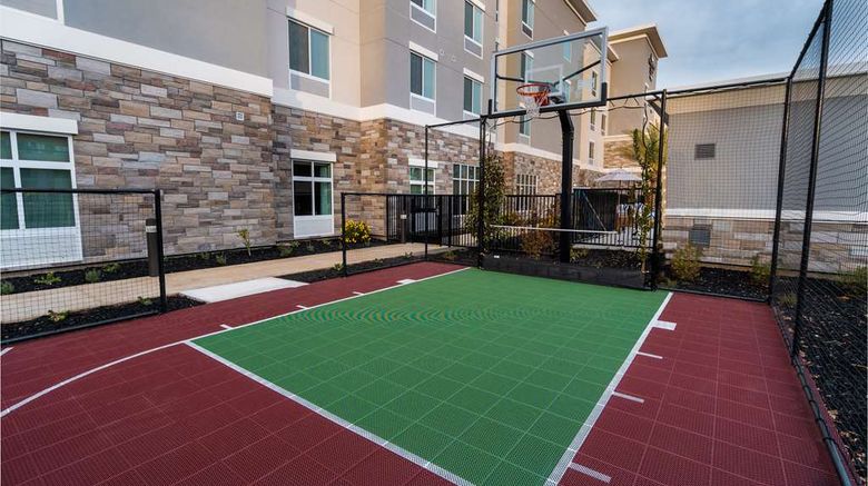 <b>Homewood Suites Rancho Cordova Recreation</b>. Images powered by <a href="https://iceportal.shijigroup.com/" title="IcePortal" target="_blank">IcePortal</a>.