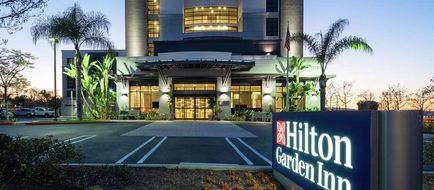 Hilton Garden Inn Irvine Spectrum Exterior