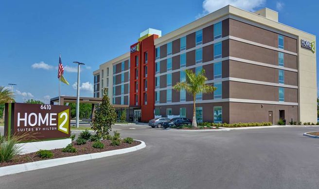 Home2 Suites by Hilton I-75 Bee Ridge Exterior