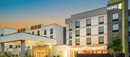 Home2 Suites by Hilton Brunswick Exterior