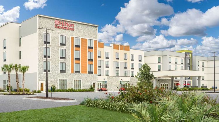 Home2 Suites by Hilton Brunswick Exterior