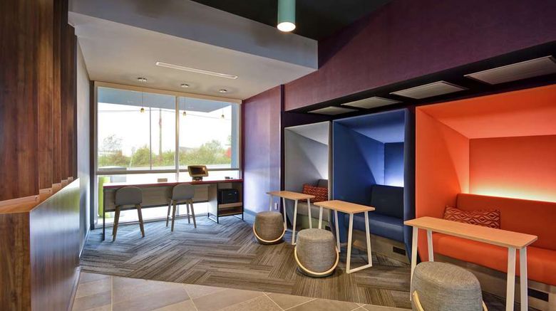 <b>Tru by Hilton Winchester Lobby</b>. Images powered by <a href="https://iceportal.shijigroup.com/" title="IcePortal" target="_blank">IcePortal</a>.