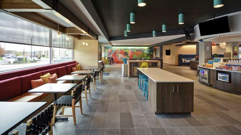 <b>Tru by Hilton Winchester Restaurant</b>. Images powered by <a href="https://iceportal.shijigroup.com/" title="IcePortal" target="_blank">IcePortal</a>.