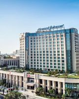Howard Johnson by Wyndham Glory Plaza