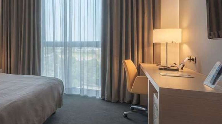 <b>Domina Milano Fiera Room</b>. Images powered by <a href="https://iceportal.shijigroup.com/" title="IcePortal" target="_blank">IcePortal</a>.