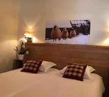 Hotel Tourmaline Room