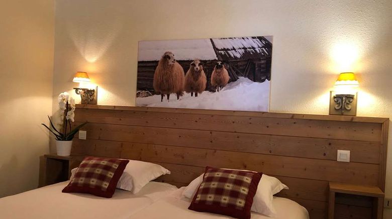 <b>Hotel Tourmaline Room</b>. Images powered by <a href="https://iceportal.shijigroup.com/" title="IcePortal" target="_blank">IcePortal</a>.