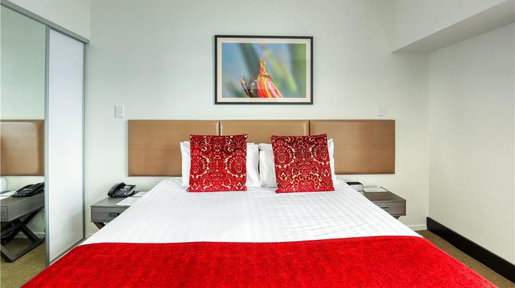 Ramada Stes by Wyndham Pacific Centre Room