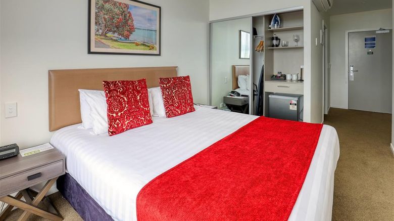 <b>Ramada Stes by Wyndham Pacific Centre Room</b>. Images powered by <a href="https://iceportal.shijigroup.com/" title="IcePortal" target="_blank">IcePortal</a>.