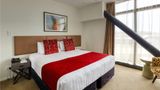 Ramada Stes by Wyndham Pacific Centre Room