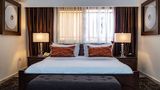 Oak Plaza Hotel East Legon Room