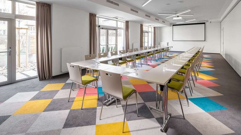 <b>Comfort Hotel Prague City East Meeting</b>. Images powered by <a href="https://iceportal.shijigroup.com/" title="IcePortal" target="_blank">IcePortal</a>.