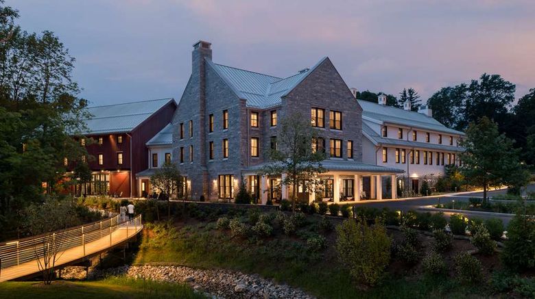 The Williams Inn Exterior. Images powered by <a href="https://iceportal.shijigroup.com" target="_blank" rel="noopener">Ice Portal</a>.