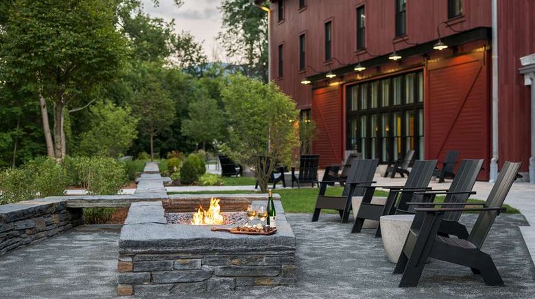 <b>The Williams Inn Other</b>. Images powered by <a href="https://iceportal.shijigroup.com/" title="IcePortal" target="_blank">IcePortal</a>.