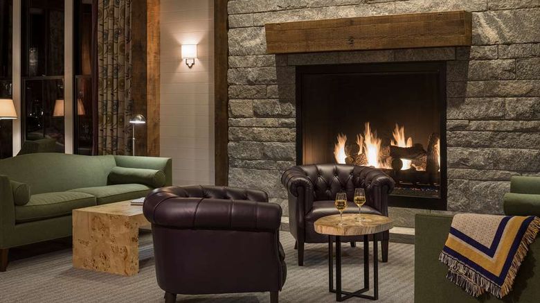 <b>The Williams Inn Lobby</b>. Images powered by <a href="https://iceportal.shijigroup.com/" title="IcePortal" target="_blank">IcePortal</a>.