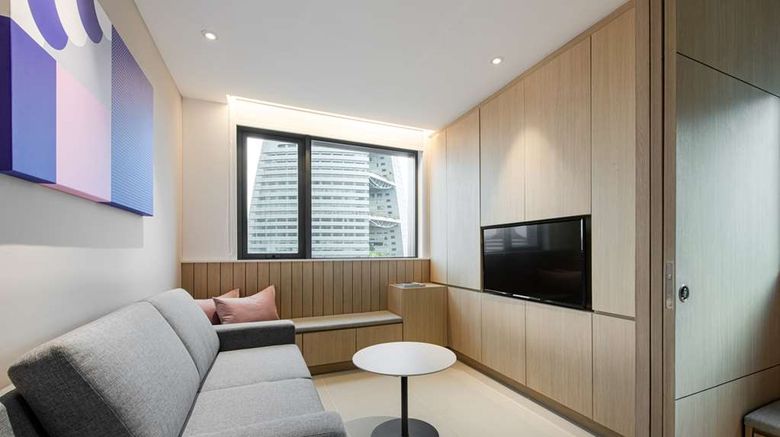 <b>Komune Living Suite</b>. Images powered by <a href="https://iceportal.shijigroup.com/" title="IcePortal" target="_blank">IcePortal</a>.