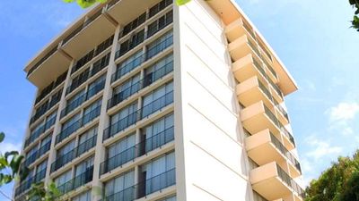 Courtleigh Hotel & Suites
