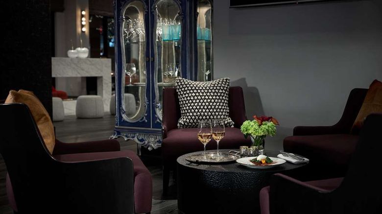 <b>Hyatt Centric Old Town Alexandria Restaurant</b>. Images powered by <a href="https://iceportal.shijigroup.com/" title="IcePortal" target="_blank">IcePortal</a>.