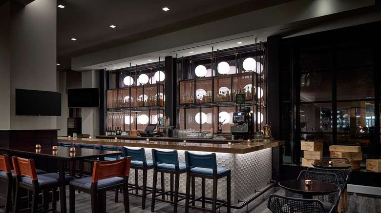 <b>Hyatt Centric Old Town Alexandria Restaurant</b>. Images powered by <a href="https://iceportal.shijigroup.com/" title="IcePortal" target="_blank">IcePortal</a>.