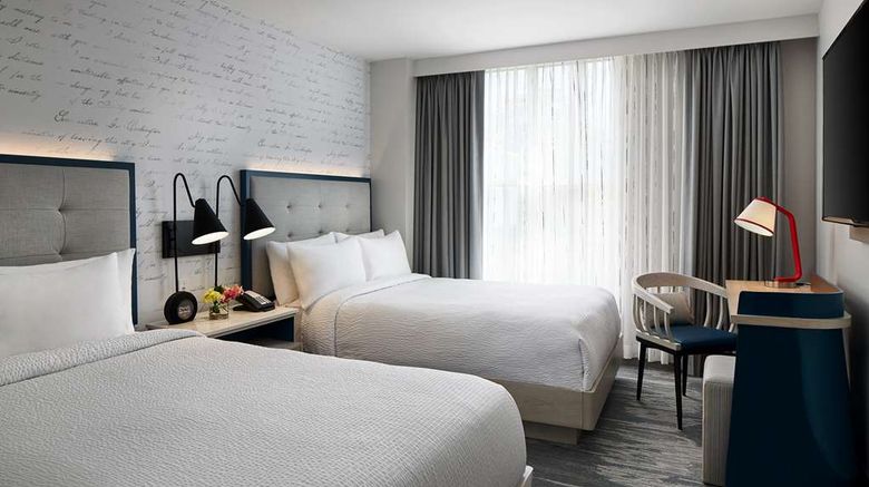 <b>Hyatt Centric Old Town Alexandria Room</b>. Images powered by <a href="https://iceportal.shijigroup.com/" title="IcePortal" target="_blank">IcePortal</a>.