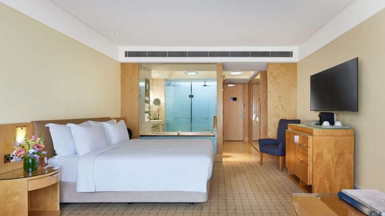 <b>The Fullerton Hotel Sydney Room</b>. Images powered by <a href="https://iceportal.shijigroup.com/" title="IcePortal" target="_blank">IcePortal</a>.