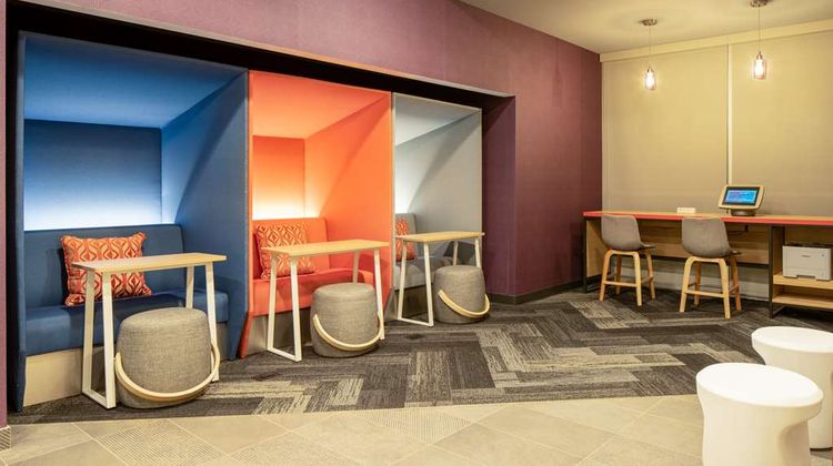 Tru by Hilton Rock Hill Lobby