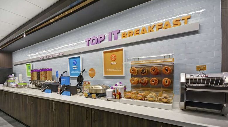 <b>Tru by Hilton Fort Worth-Fossil Creek Restaurant</b>. Images powered by <a href="https://iceportal.shijigroup.com/" title="IcePortal" target="_blank">IcePortal</a>.