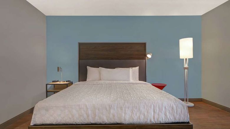 <b>Tru by Hilton Fort Worth-Fossil Creek Room</b>. Images powered by <a href="https://iceportal.shijigroup.com/" title="IcePortal" target="_blank">IcePortal</a>.