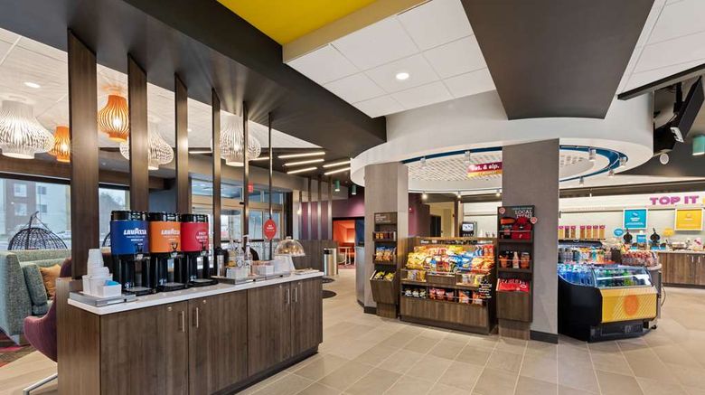 <b>Tru by Hilton Sharonville Cincinnati Restaurant</b>. Images powered by <a href="https://iceportal.shijigroup.com/" title="IcePortal" target="_blank">IcePortal</a>.