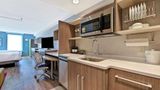 Home2 Suites West Palm Beach Airport Room