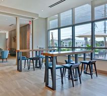Hilton Garden Inn Destin Miramar Beach Lobby