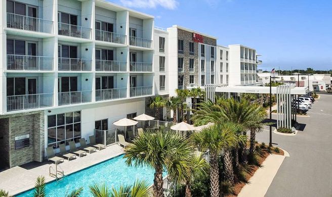Hilton Garden Inn Destin Miramar Beach Exterior