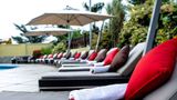Oak Plaza Hotels - East Airport Pool
