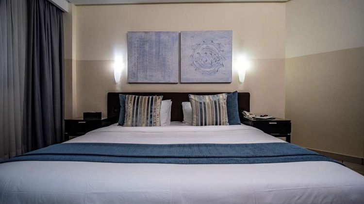 Oak Plaza Hotels - East Airport Room