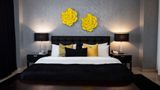Oak Plaza Hotels - East Airport Room