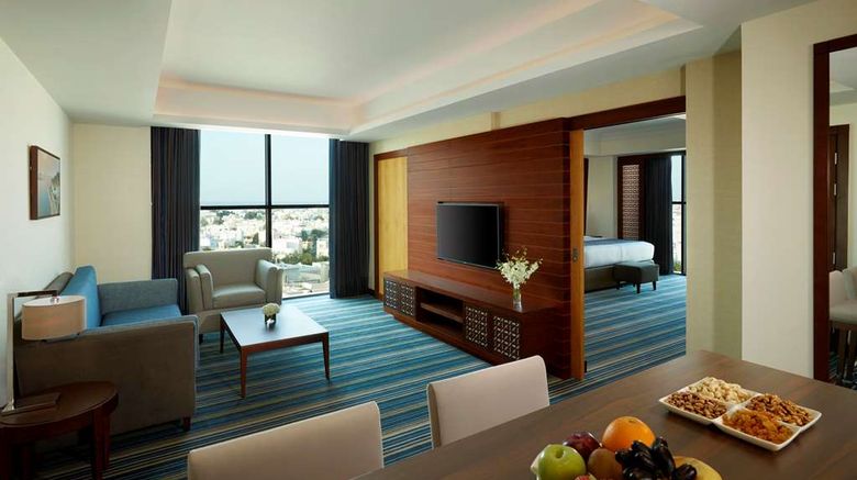 <b>Royal Tulip Muscat Suite</b>. Images powered by <a href="https://iceportal.shijigroup.com/" title="IcePortal" target="_blank">IcePortal</a>.